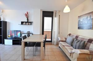 A127 Apartment Irina Apartamento Fenals Lloret de Mar